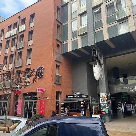 Bp-est Cp Apartmán *