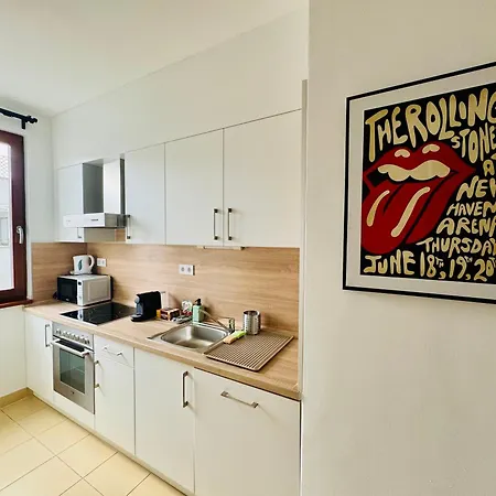 Bp-est Cp Lägenhet Budapest