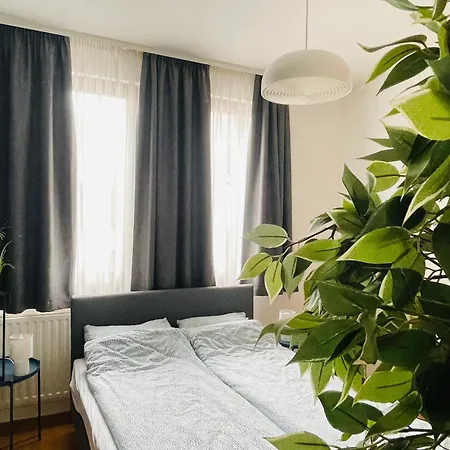 Lägenhet Bp-est Cp Budapest