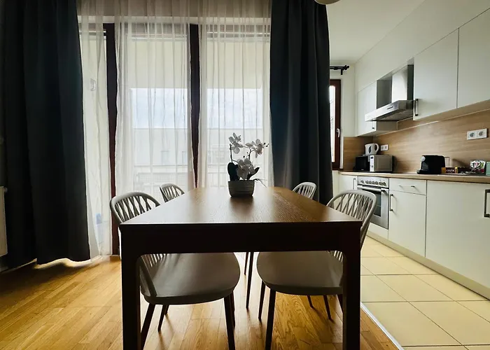 Bp-est Cp Apartment *